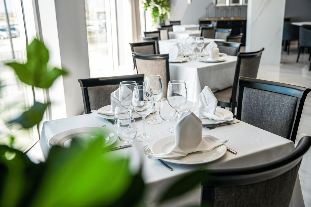 ויירה דה לייריה Hotel Cristal Vieira Praia & Spa מראה חיצוני תמונה
